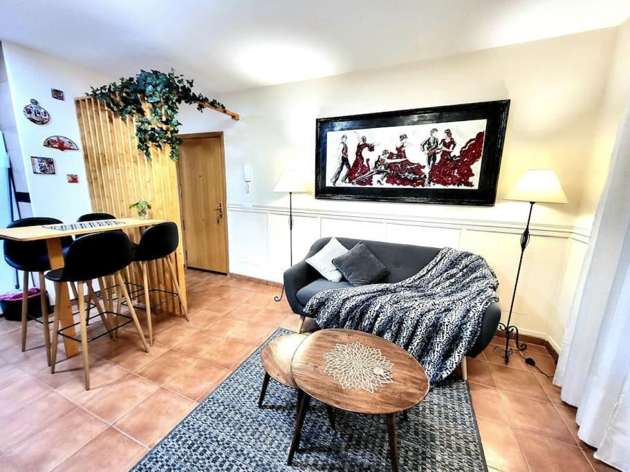 Flamenco, Apartamento Exclusivo De Dos Habitaciones En El Pleno Del Casco Antiguo, Alicante, Playa, Centro Historico, Rambla Buitenkant foto