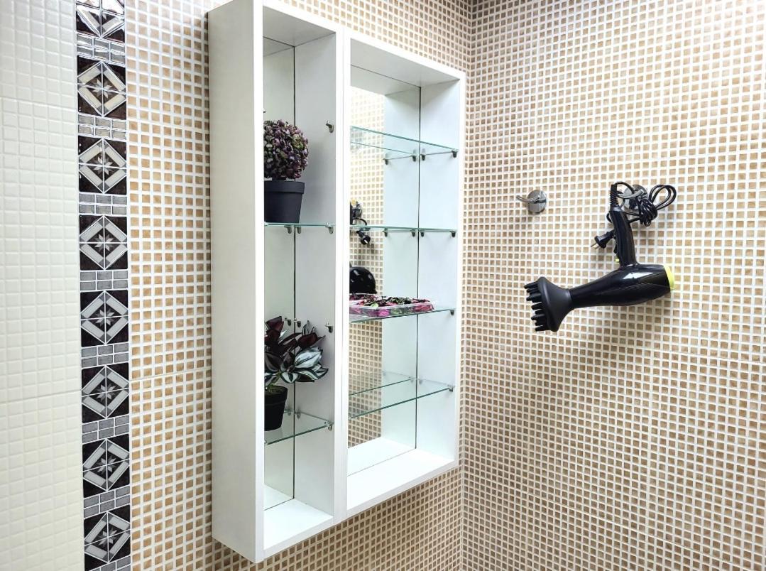 Flamenco, Apartamento Exclusivo De Dos Habitaciones En El Pleno Del Casco Antiguo, Alicante, Playa, Centro Historico, Rambla Buitenkant foto